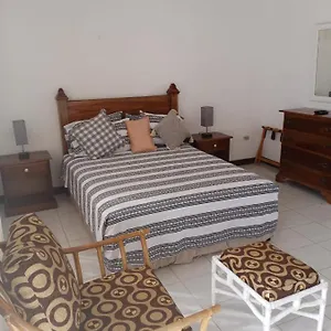 https://seacastles-1.comcaribbean.com